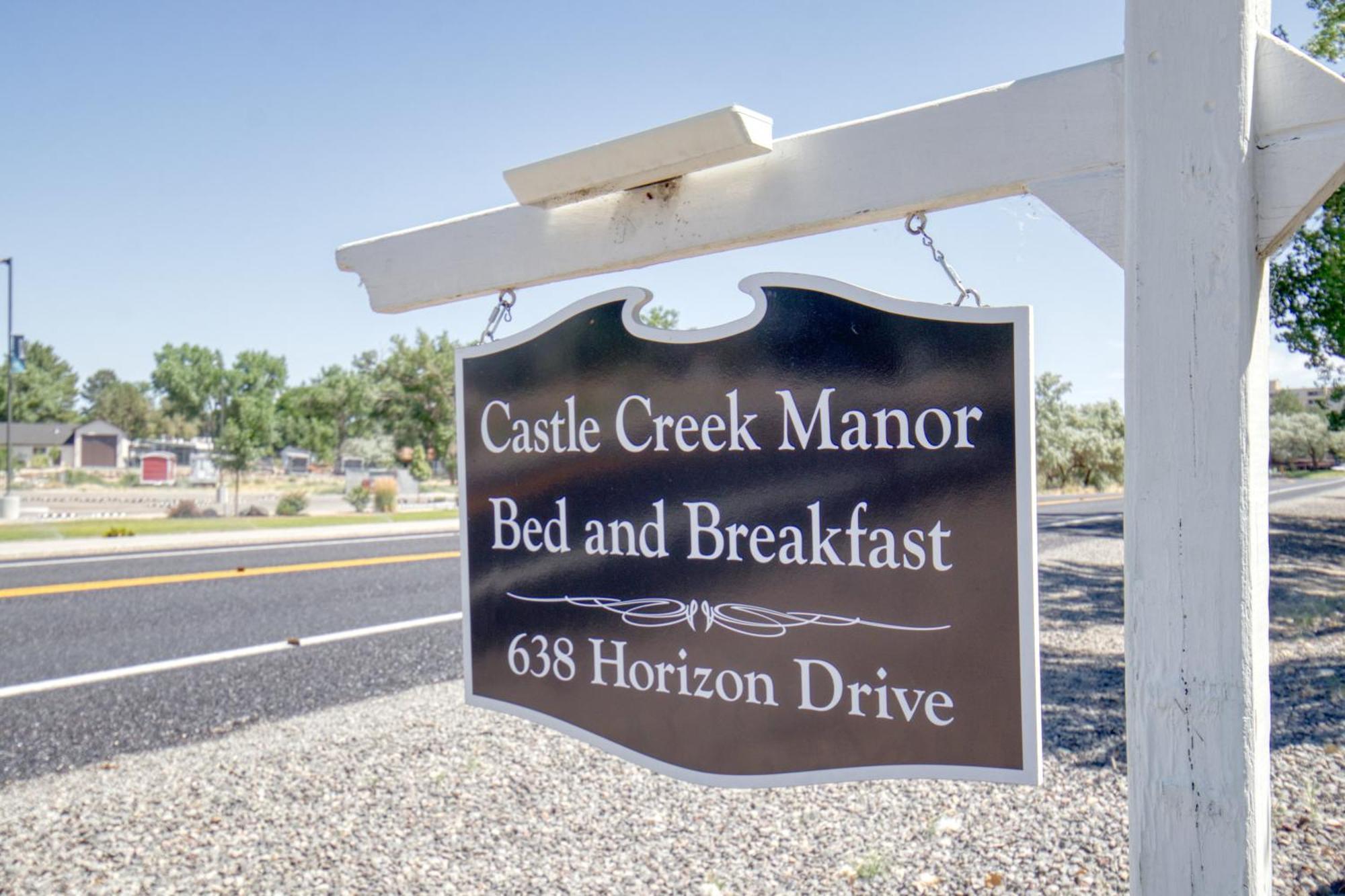 그랑 융티온 Castle Creek Manor B&B 외부 사진