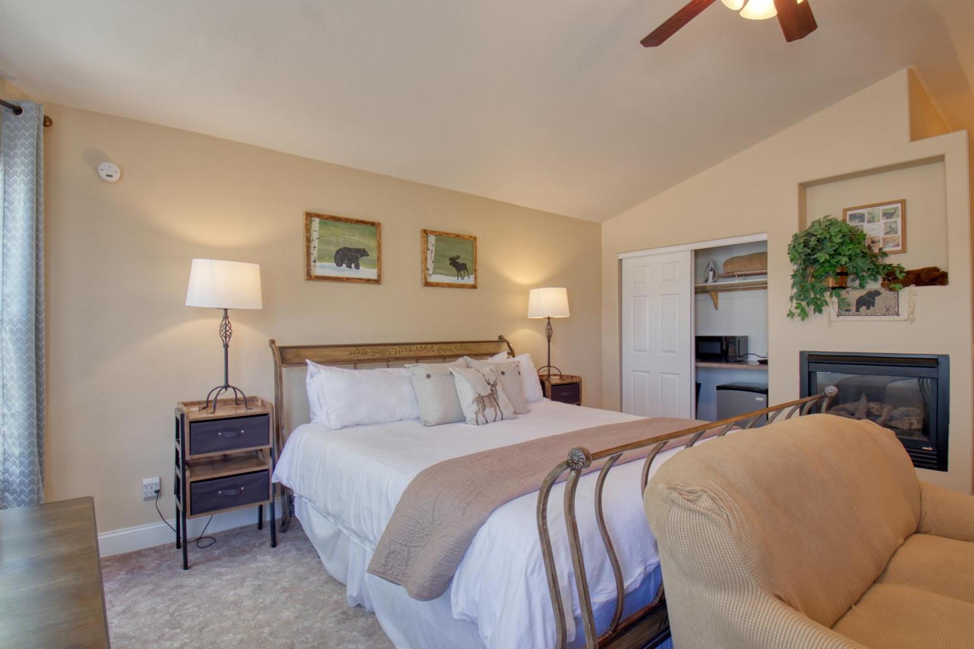 그랑 융티온 Castle Creek Manor B&B 외부 사진