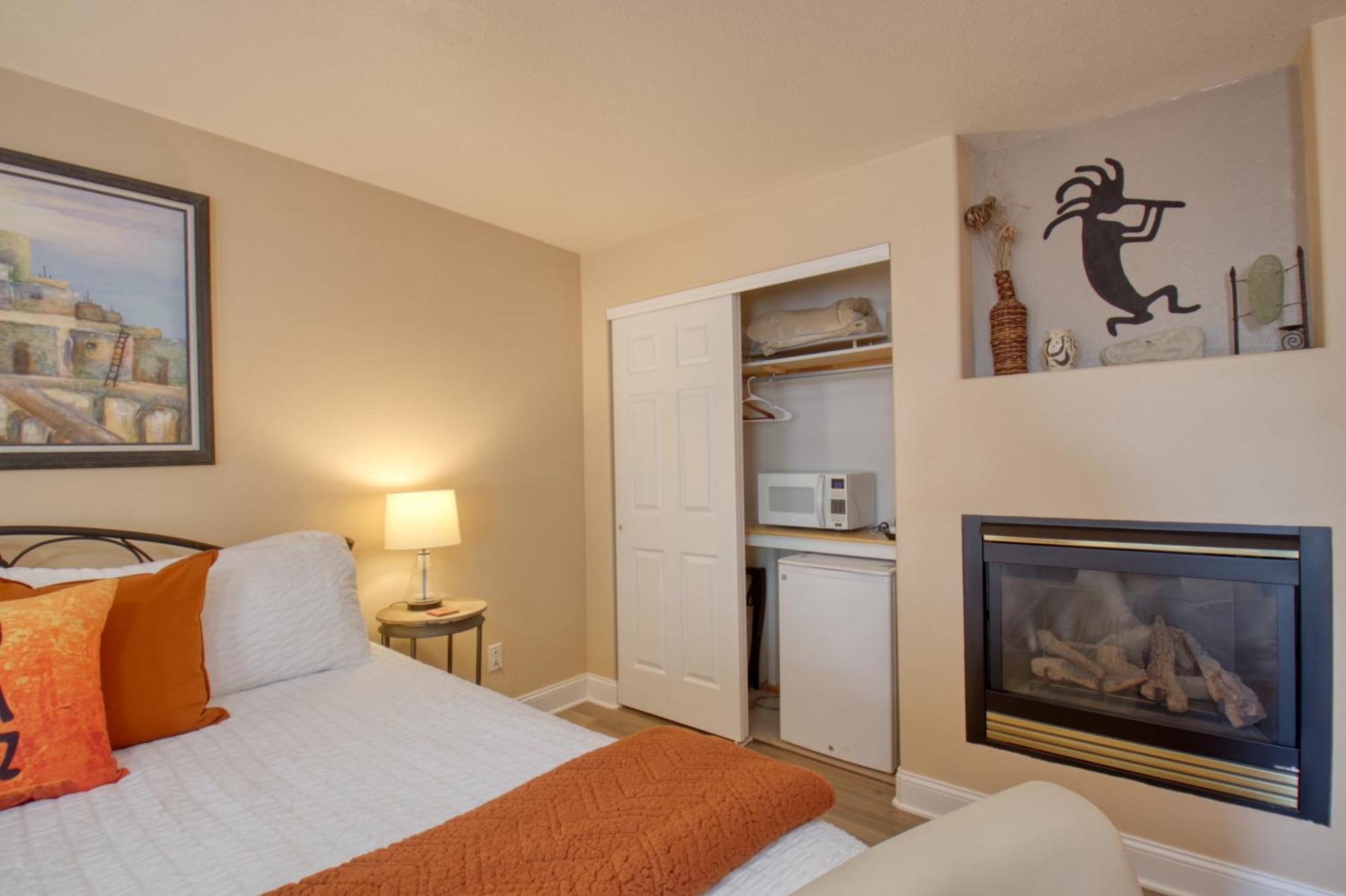 그랑 융티온 Castle Creek Manor B&B 외부 사진